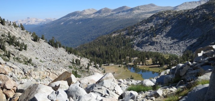 The bench & tarn below Donahue.